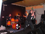 Ghirardi Music, News and Gigs: Discharge - 30.4.10 The Ivy Leaf Club, Sheerness